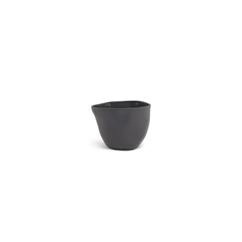 Cup M in: Charcoal